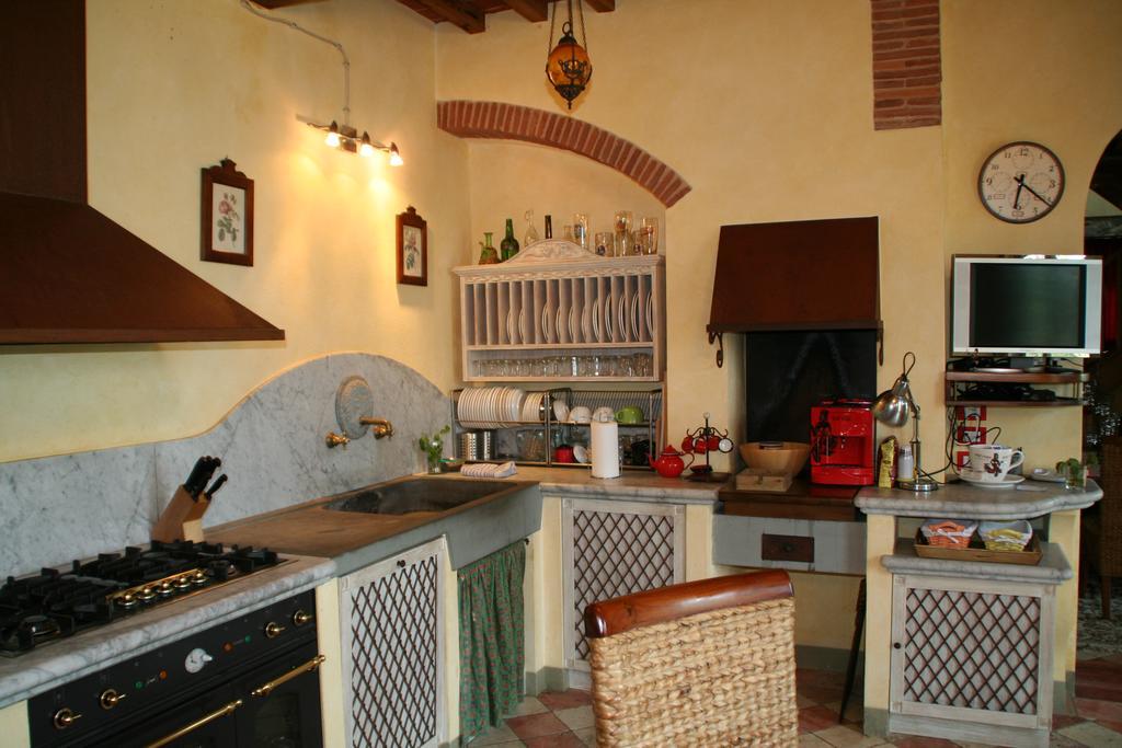 Podere Gianpaolo Pescia Exterior foto